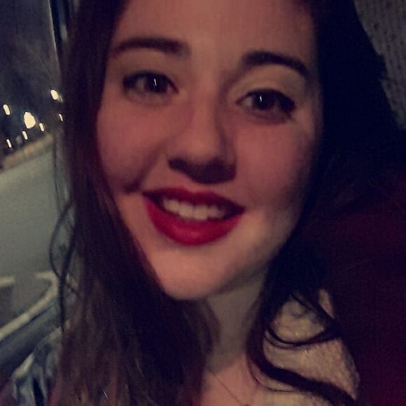 Meet your Posher, Marissa - Picture 1 of 1